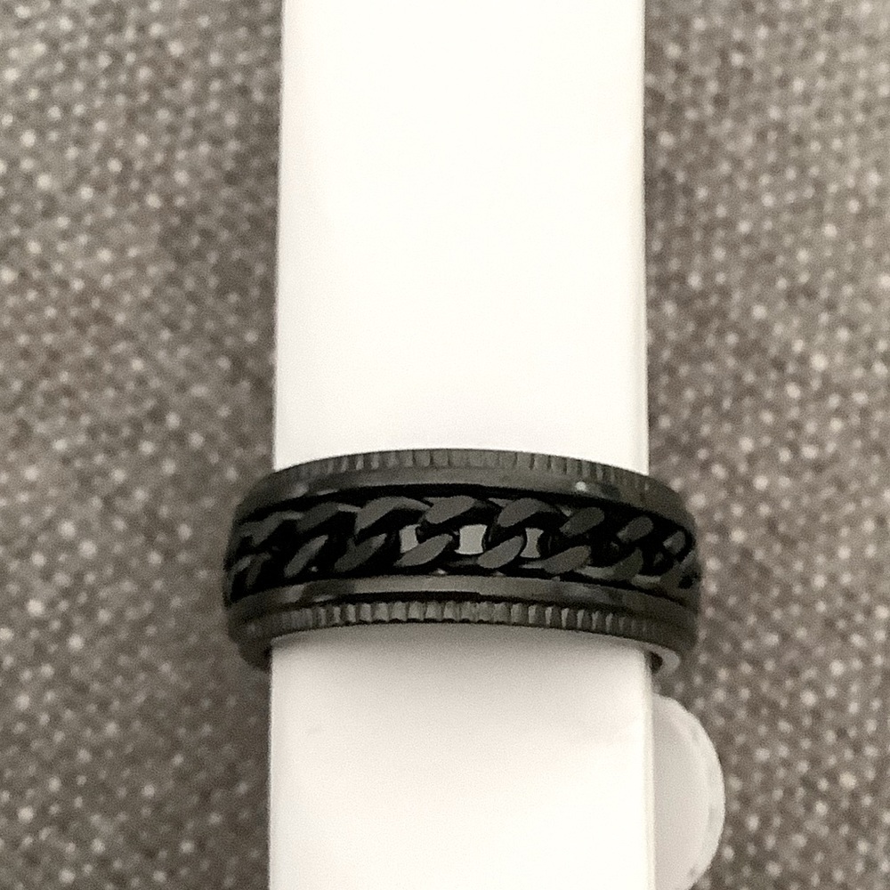 Black Stainless Steel Anxiety Spinner Fidget Ring For Men & Women🌻